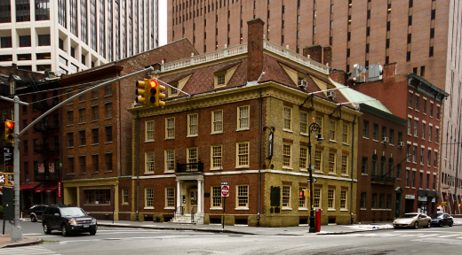 A street view of the Fraunces Tavern Museum in New York City.