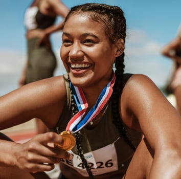 An athlete who won a track even.